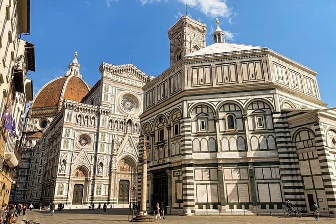 Florence Private WALKING TOUR - The Medici Power Walk: Antinori, Chapels, San Lorenzo, and Palazzo Medici Riccardi