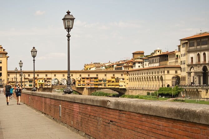 Florence Renaissance walking tour - Palazzo Pitti and the Medici footprint