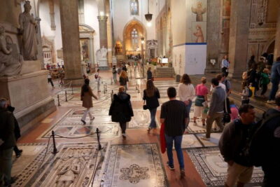 Florence: Santa Croce Church Tour with Entry Ticket - Meeting at Dante’s square and getting the lay of the land