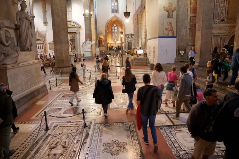 Florence: Santa Croce Church Tour with Entry Ticket - Meeting at Dante’s square and getting the lay of the land