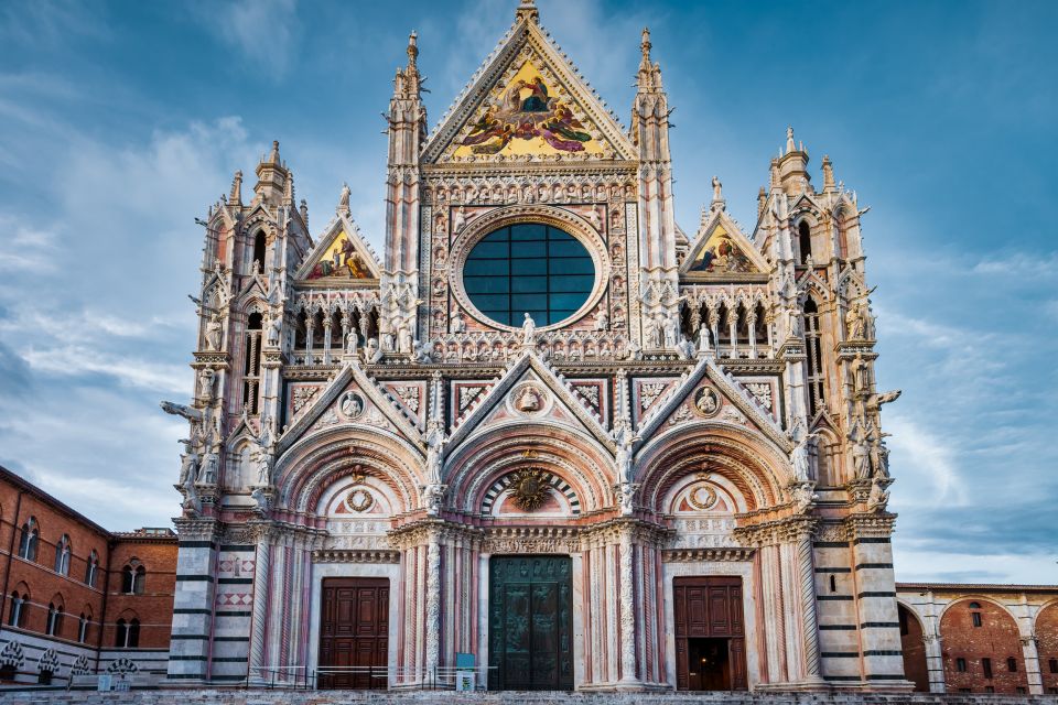 Florence: Siena San Gimignano Private Day Tour by Deluxe Car - Siena’s Campo and Duomo area: a 3-hour walking focus