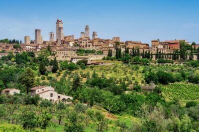 Florence: Siena San Gimignano Private Day Tour by Deluxe Car - Monteriggioni’s walls: the fortress-town stop in Chianti Classico country