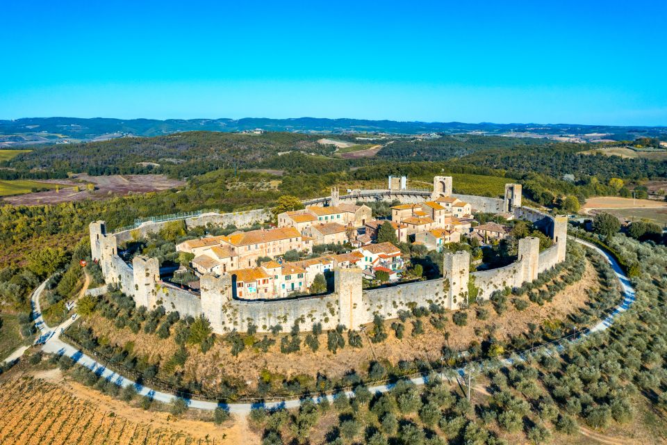 Florence: Siena San Gimignano Private Day Tour by Deluxe Car - Private driver, live guide, and the “how guided is it?” question