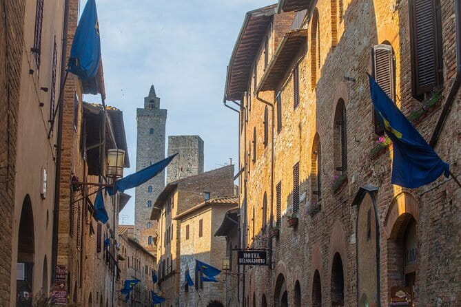 Florence: Siena & San Gimignano with Dinner in a Boutique Winery - Price and value: when it feels fair, when it doesn’t