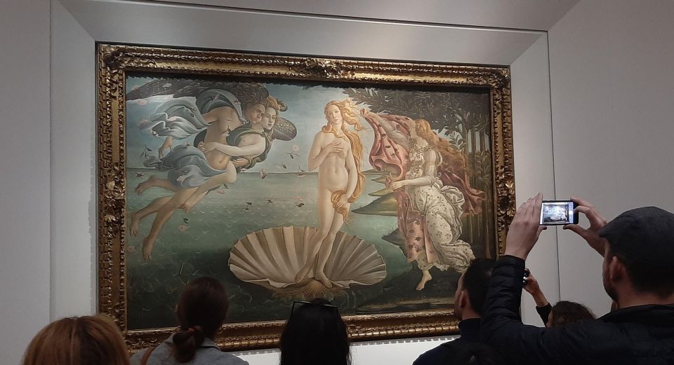 Florence: Skip-the-Line Tour of Uffizi & Accademia Galleries - The Uffizi Terrace Finish: When the Art Pause Turns Into a View
