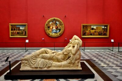 Florence: Skip-the-Line Uffizi & Accademia Tour - Two-and-a-half hours that actually matter (if you show up ready)