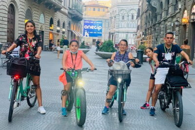 Florence Small Group Electric Bike City Tour - What Riding Feels Like: Traffic, Cobblestones, and Group Flow