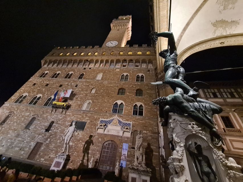 Florence: Smartphone self guided Tour - Piazza della Signoria and Loggia: Renaissance politics in public space