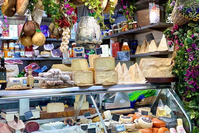 Florence Street Food Walking Tour with wine in Duomo Area - Vegetarian option, allergies, and gluten-free reality check