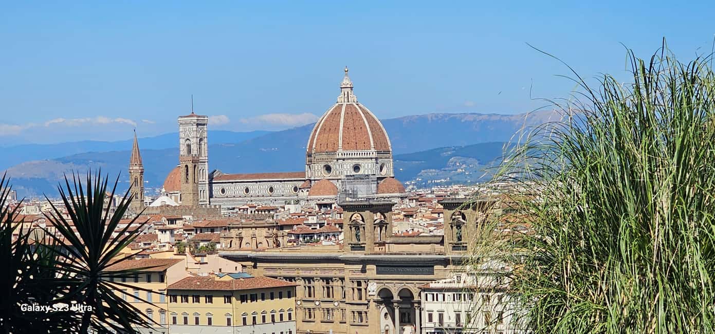 Florence: Sunset Bike Tour - How the guide and audio system keep the ride smooth