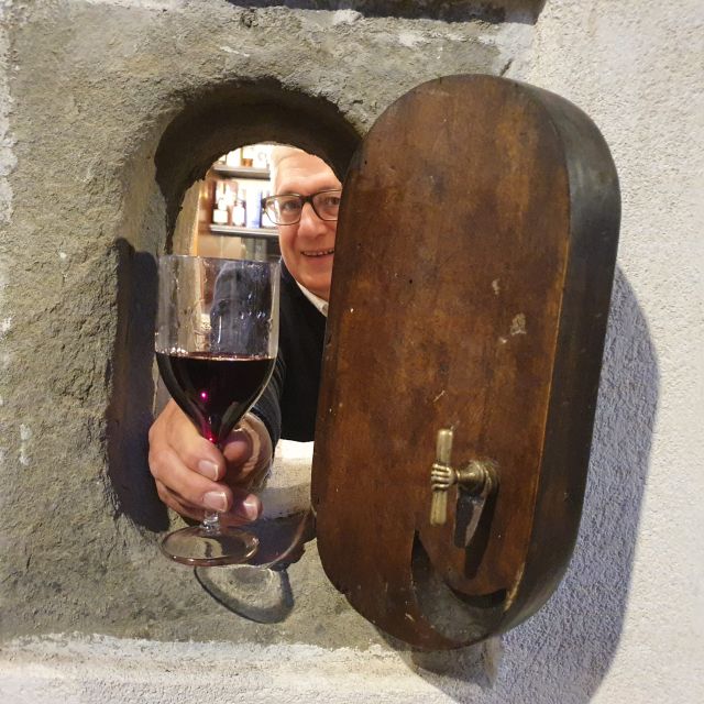 Florence: Sunset Sightseeing Tour and Wine Tasting - Vasari Corridor and the “big-sight” moments: seeing Florence from the right angles