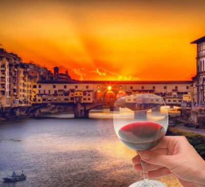 Florence: Sunset Sightseeing Tour and Wine Tasting - The Oltrarno walk: Renaissance streets you can actually feel