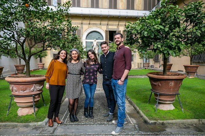 Florence Top-Sites Guided Tour with Skip-The-Line Access to Michelangelo David - Starting at Piazza Santa Croce: Florence’s Renaissance launchpad