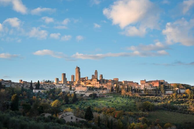 Florence: Tour San Gimignano, Monteriggioni & Chianti Hills - Key moments that make this tour worth your time