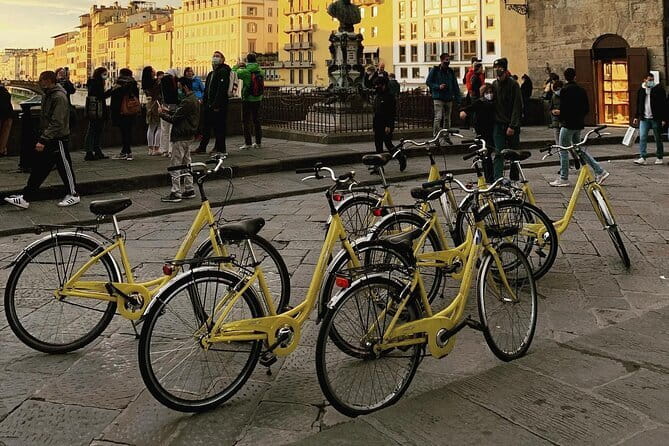 Florence treasures on a city bike - 1 day rental - - Renting the Bright Yellow Bike: What a One-Day Pass Feels Like