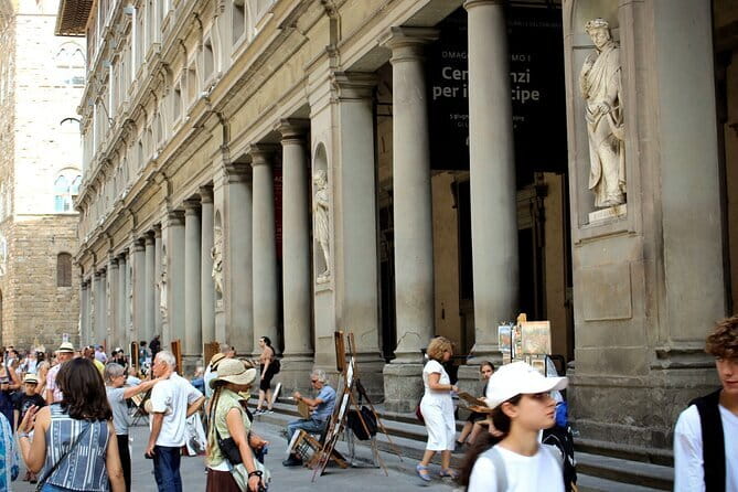 Florence: Uffizi Gallery Audio Guided Tour led by Tour Leader - Getting Started at Piazzale degli Uffizi