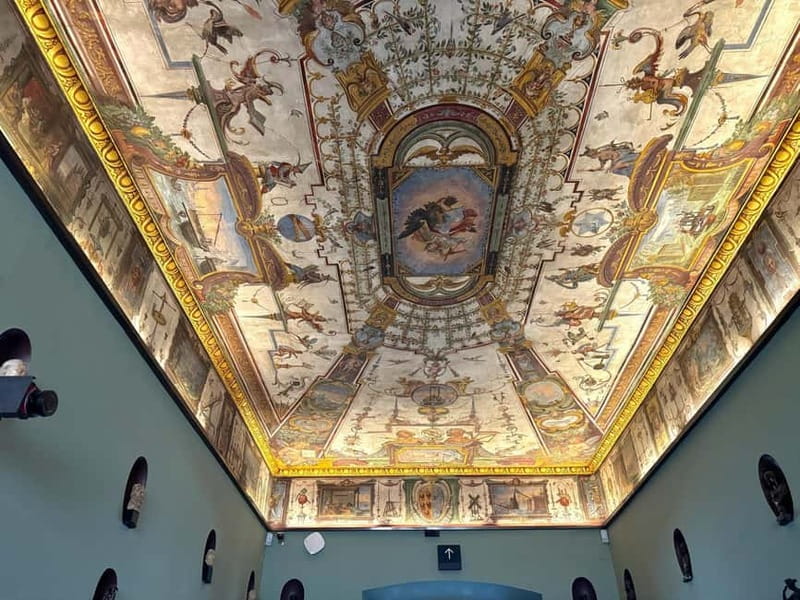 Florence: Uffizi Gallery Fast-Track Ticket - Who This Experience Fits Best (and Who Might Want a Different Option)