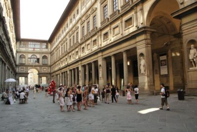 Florence: Uffizi Gallery Private Tour w/ Skip-the-Line Entry - Where to Meet at the Uffizi (and Why It Matters)