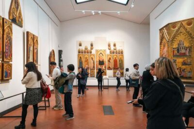 Florence: Uffizi Gallery Reserved-Entry VIP Tour - Meeting point and getting in: how to avoid the first time-sink