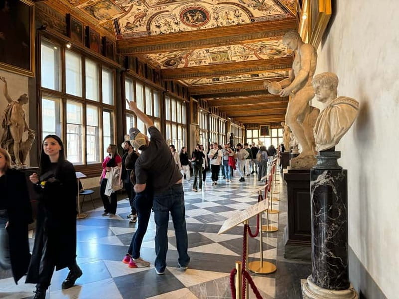 Florence: Uffizi Gallery Skip-the-line Ticket with escort - Botticelli Stops: Primavera and Birth of Venus