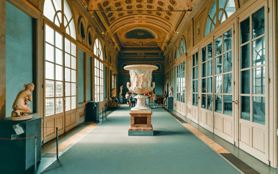 Florence: Uffizi Gallery Small Group with Entrance Tickets - The Art Highlights: Botticelli, Leonardo, and Michelangelo (Plus More)