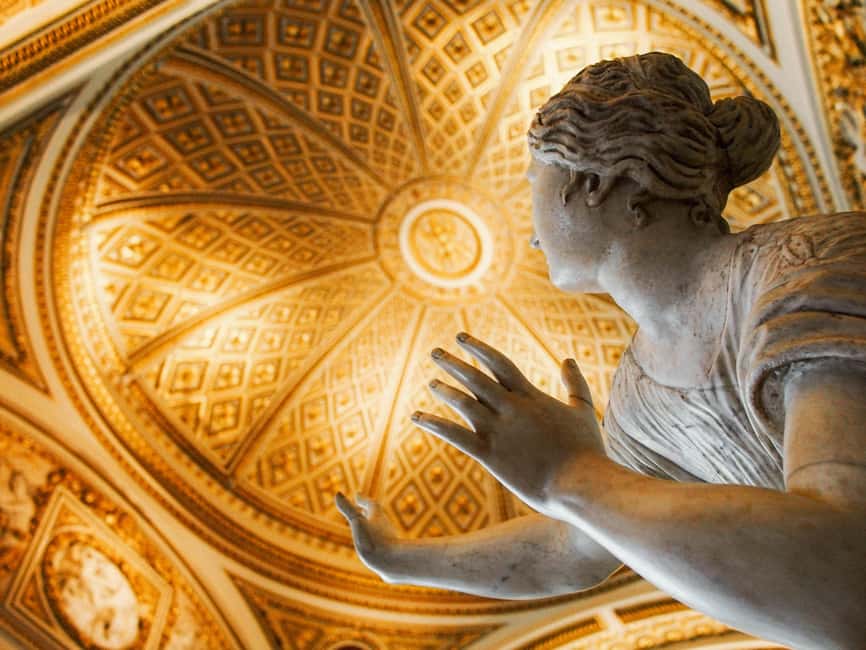 Florence: Uffizi Guided Tour with Skip-the-Line Entry Ticket - Meeting Your Guide and Getting Through the Entrance Fast