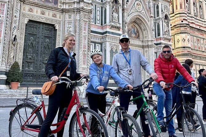 Florence Untold Bike Tour - Ponte Vecchio: why it became a jewelry bridge and what it means now