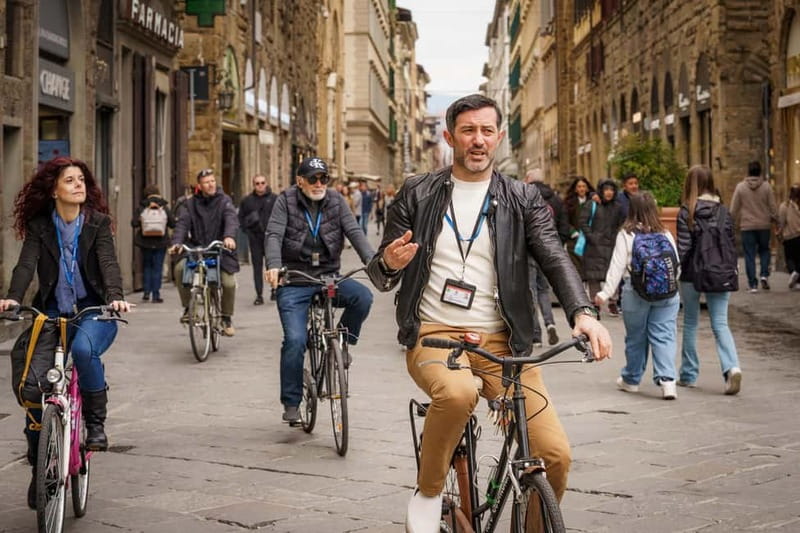 Florence: Untold Bike tour with Roberto - Why Florence looks different from two wheels