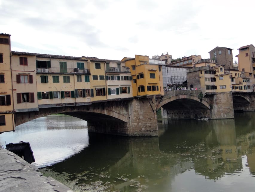 Florence: Vasari Corridor and Uffizi Gallery Exclusive Tour - Practical Expectations: What You Need to Bring (and What to Avoid)