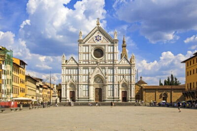 Florence Walking Tour with Audioguide on Your Smartphone - Santa Maria Novella: starting with a Gothic façade and real art details
