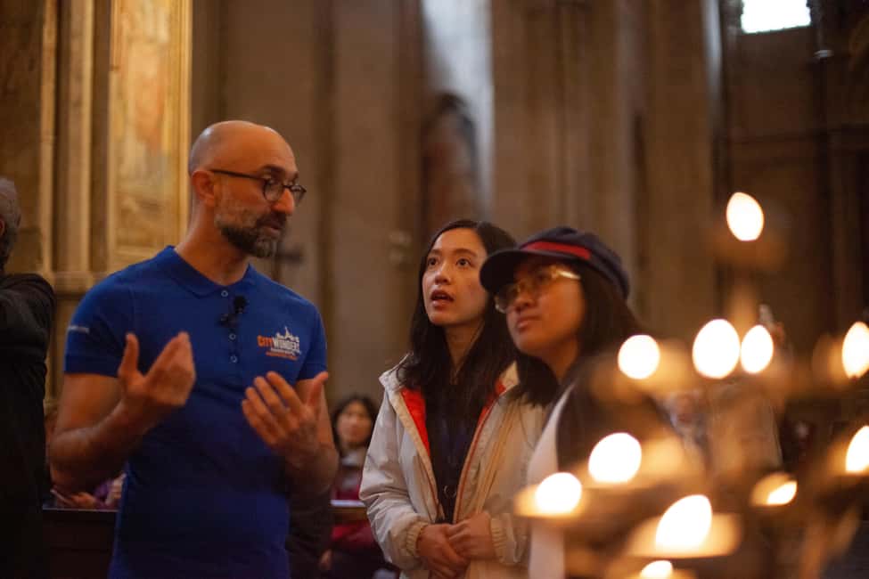 Florence: Walking Tour with Skip-the-Line Accademia Gallery - Ponte Vecchio to Piazza della Repubblica: River Views and the City’s Everyday Pulse