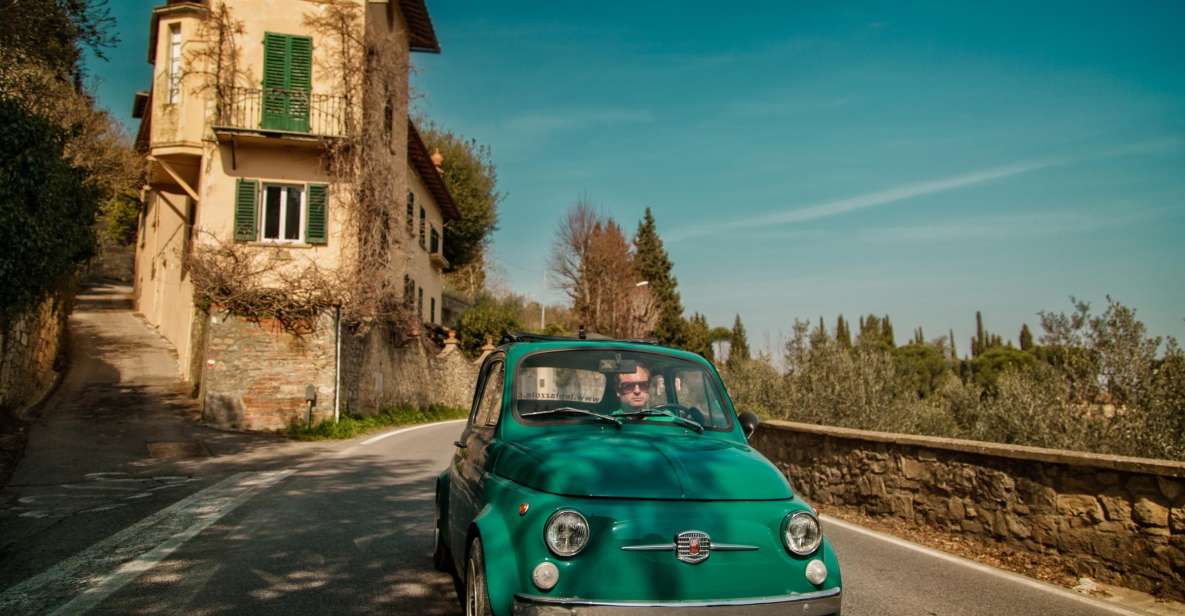 Florence Wine Tasting and Tuscan Lunch in a Vintage Fiat 500 - The Fiat 500 setup: a quick car course, then streets of Florence