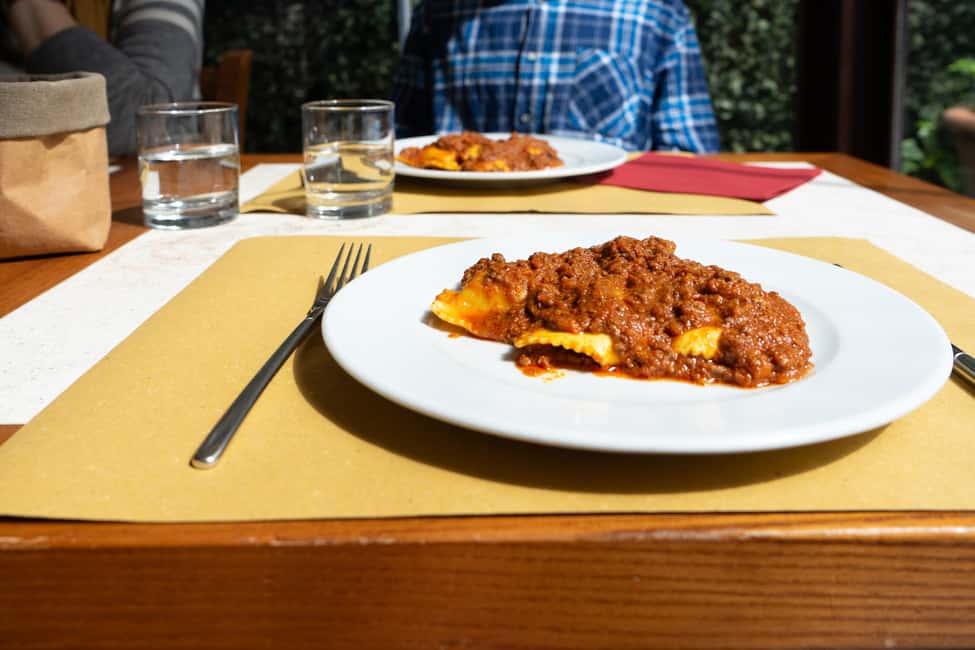 Florence’s Ultimate Food Tour: Full Tuscan Meal with a Local - Florence on foot, with your appetite leading