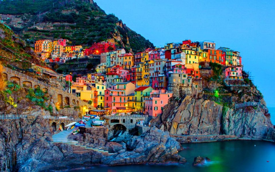 From Florence: Cinque Terre Day Trip with Lunch - Entering Cinque Terre’s cliffside world from Florence