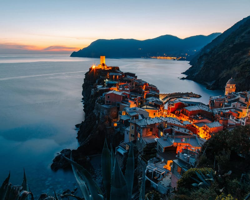 From Florence: Cinque Terre guided tour with Lucca - The Sightseeing Cruise: A Short Boat Ride With Big Payoff