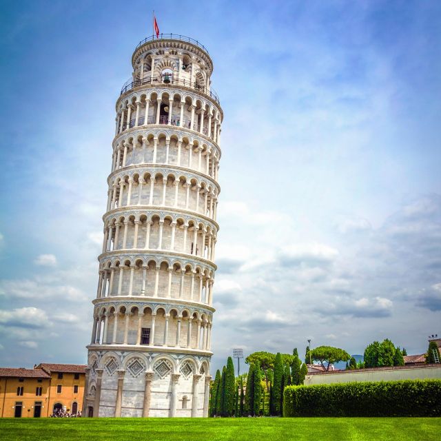 From Florence: Cinque Terre & Pisa Leaning Tower Day Tour - Pickup in Florence: the Van, the Timing, and the Guide Setup