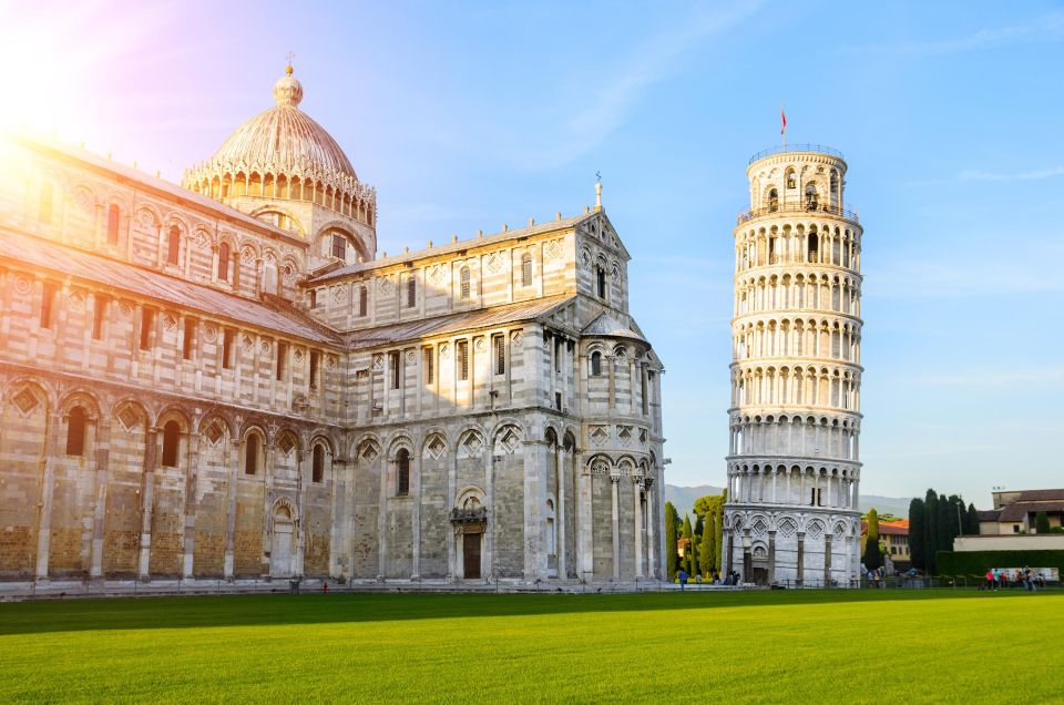 From Florence: Cinque Terre & Pisa Leaning Tower Day Tour - Pisa Leaning Tower Timing: Piazza dei Miracoli and Photo Reality