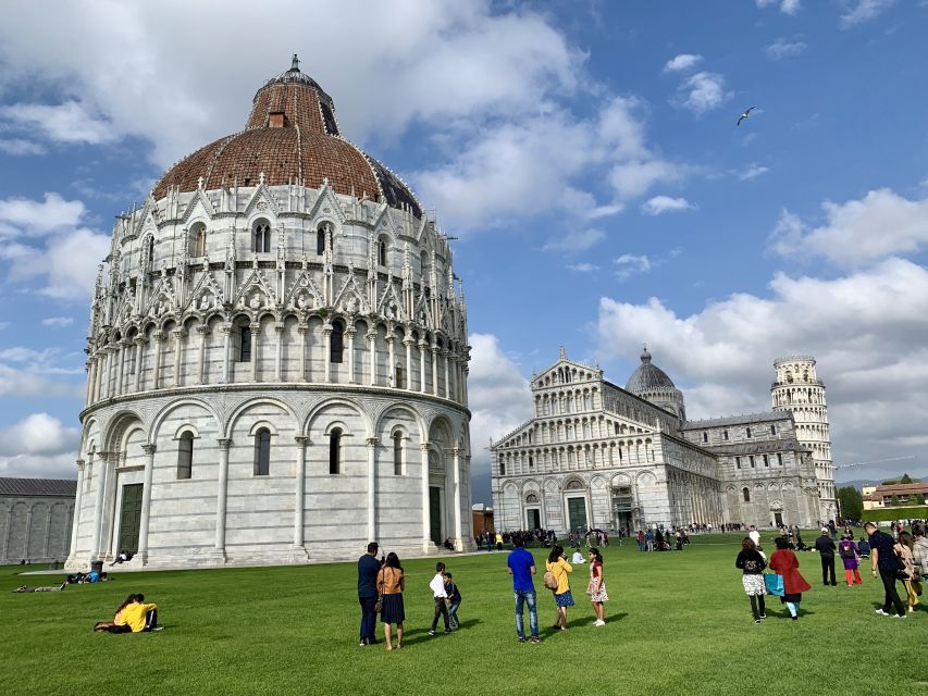 From Florence: Pisa Private Tour & Optional Leaning Tower - Climbing the Leaning Tower: how to make the most of limited time
