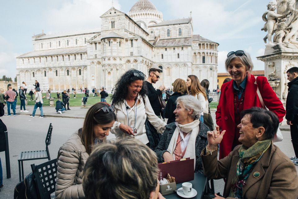 From Florence: Pisa Private Tour & Optional Leaning Tower - Walking to Porta Santa Maria: the day starts before the square