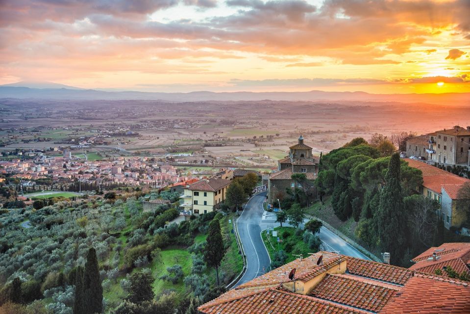 From Florence: Private Day Trip to Assisi and Cortona - Cortona’s Etruscan walls, medieval layers, and the Hannibal moment