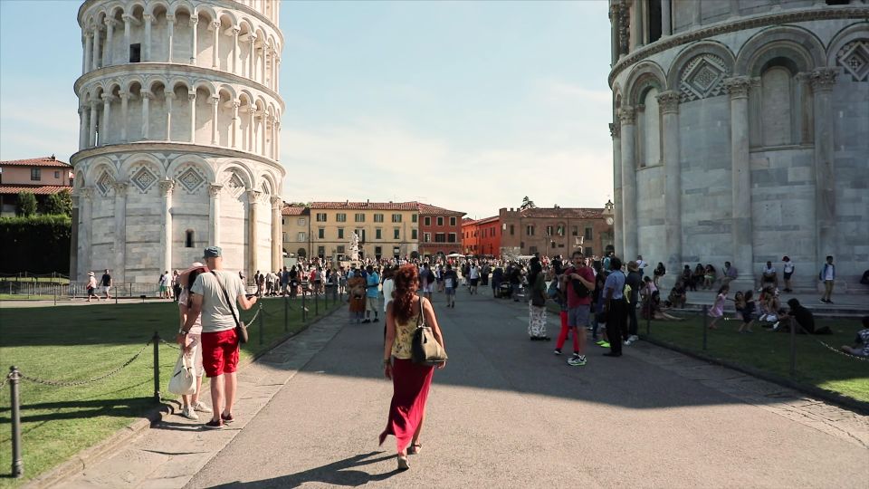 From Florence: Private Half-Day and Guided Tour of Pisa - From Florence: the value of a private, WiFi-equipped car ride