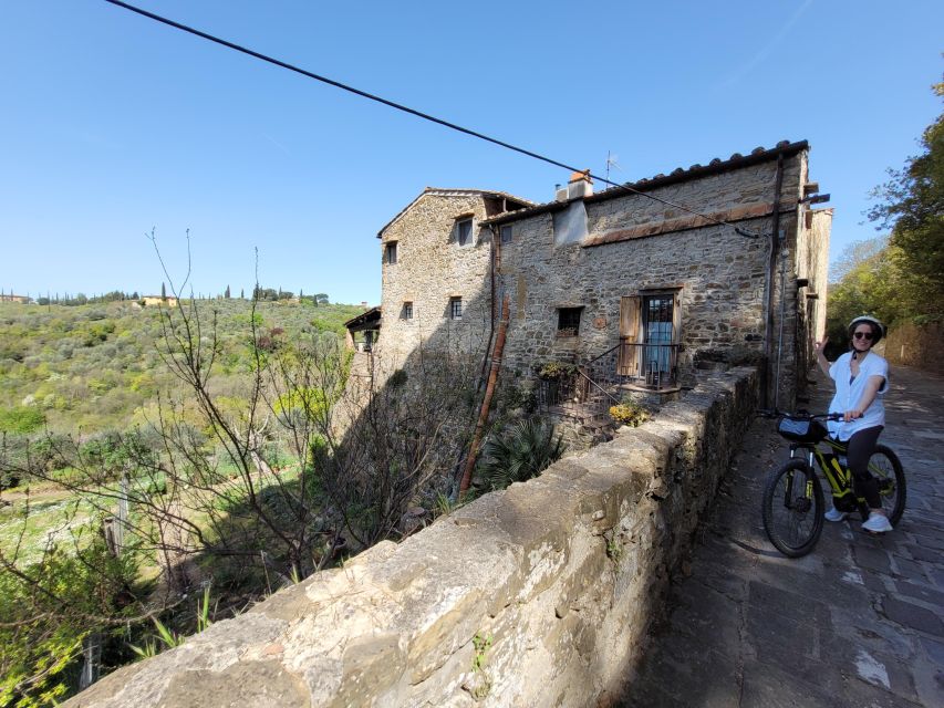 From Florence: Tuscan Hills Biking with Farm Tour and Lunch - Group Size, Timing, and How the 7 Hours Feels on the Ground