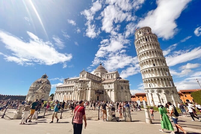 Full-Day Private Pisa and Lucca Tour with optional Leaning Tower - Piazza dell’Anfiteatro: The Roman Shape Still Runs the Town