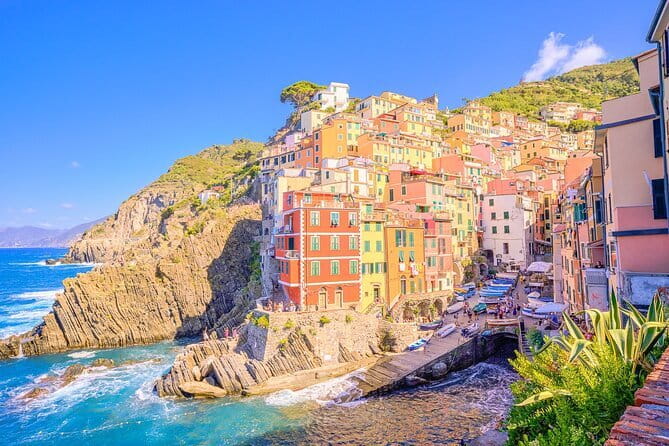 Full-Day Small-Group Cinque Terre Tour from Florence - Meeting in Florence at Piazzale Montelungo and the 2-Hour Start to the Coast