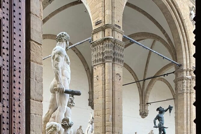Guided Walking Tour of Florence – Duomo & Historic Squares - Duomo (Cattedrale di Santa Maria del Fiore): learn how to look at it