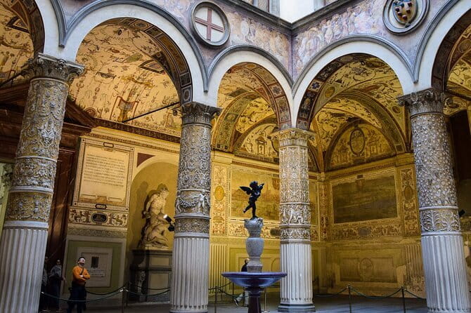 Guided Walking Tour of Florence – Duomo & Historic Squares - Basilica di San Lorenzo: religion, power, and everyday Florence