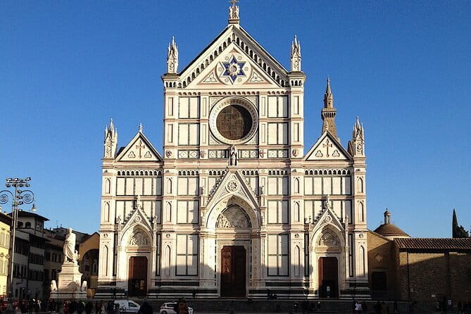 HALF-DAY: Chianti Classic Tour with Wine Experience & visit of San Gimignano - How the small group and private vehicle change the feel of the day