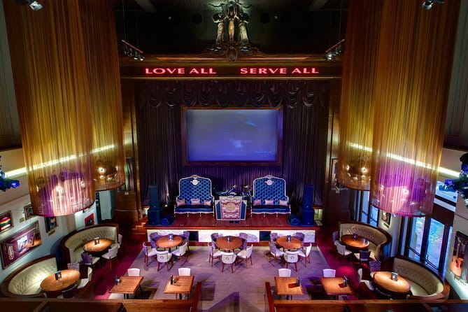 Hard Rock Cafe Florence with Set Lunch or Dinner - Price and value: is $35.68 a good deal?