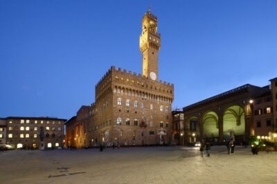 Hidden Florence: 2-Hour Guided Walking Tour - Where you start: Piazza di San Lorenzo (13R) and the “easy reset”
