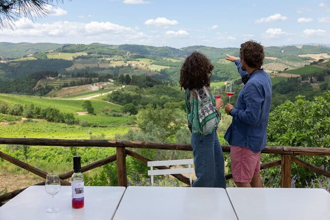 Hiking Tuscany & Chianti Wine - 3 Organic Wineries with lunch - The drive through Chianti: why the morning matters